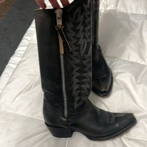 Womens cowboy boots NEW